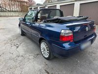 Gebraucht VW Golf Cabriolet Classicline 116 PS (85 kW) 2002 Blau Cabrio