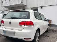 Gebraucht VW Golf 80 PS (58 kW) 2010 Weiß Coupé