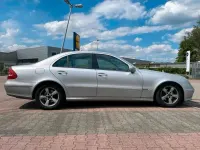 Gebraucht Mercedes E270 177 PS (130 kW) 2002 Silber Limousine
