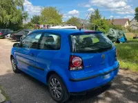 Gebraucht VW Polo 60 PS (44 kW) 2009 Blau Kleinwagen