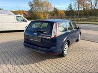 Gebraucht Ford Focus Style 110 PS (80 kW) 2009 Blau Limousine