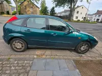 Gebraucht Ford Focus 100 PS (73 kW) 2002 Grün Limousine