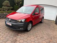 Gebraucht VW Caddy Trendline 150 PS (110 kW) 2018 Rot Van / Kleinbus