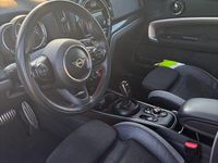 Second-hand Mini Cooper SD 190 CP (139 kW) 2019 Negru Hatchback