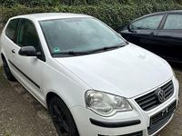 Gebraucht VW Polo 54 PS (39 kW) 2007 Weiß Kleinwagen