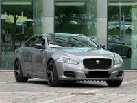 Gebraucht Jaguar XJ Luxury 275 PS (202 kW) 2012 Silber Limousine