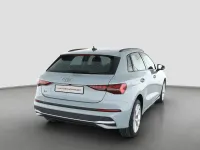 Gebraucht Audi A3 Ambiente 116 PS (85 kW) 2025 Pfeilgrau perleffekt Limousine