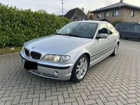 Gebraucht BMW 330 Sport Line 231 PS (169 kW) 2003 Silber Limousine