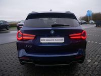 Gebraucht BMW iX3 M Sport 210 kW (286 PS) 2024 Blau SUV