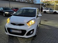 Gebraucht Kia Picanto 67 PS (49 kW) 2015 Weiß Kleinwagen