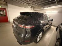 Gebraucht Porsche Cayenne Turbo 549 PS (403 kW) 2018 Schwarz SUV