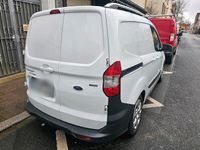 Gebraucht Ford Transit 101 PS (74 kW) 2018 Weiß Van / Kleinbus