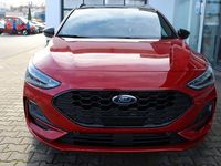 Neu Ford Focus ST-Line X 155 PS (114 kW) 2025 Fantastic red metallic Kombi