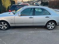 Gebraucht Mercedes E240 Elegance 170 PS (125 kW) 1997 Silber Limousine