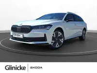 Neu Skoda Superb SportLine 193 PS (141 kW) 2025 Purity weiss Kombi