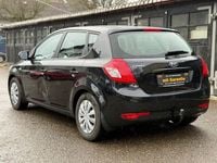 Gebraucht Kia Ceed Attract 90 PS (66 kW) 2010 Schwarz Kleinwagen