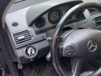 Gebraucht Mercedes C220 Avantgarde 170 PS (125 kW) 2008 Schwarz Limousine