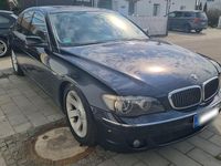 Gebraucht BMW 740 306 PS (225 kW) 2006 Blau Limousine
