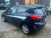 Gebraucht Ford Fiesta Trend 71 PS (52 kW) 2018 Blau Kleinwagen