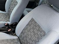 Gebraucht Ford Fiesta Ambiente 80 PS (58 kW) 2005 Limousine