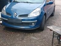 Gebraucht Renault Clio II 90 PS (66 kW) 2008 Blau Limousine