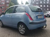 Gebraucht Lancia Ypsilon 80 PS (58 kW) 2006 Blau surf/lagoon/de chirico Kleinwagen