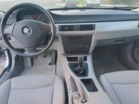 gebraucht BMW 318 i Gepflegt