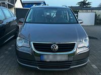Gebraucht VW Touran 140 PS (102 kW) 2007 Grau Van / Kleinbus