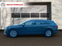 Gebraucht VW Passat Business 150 PS (110 kW) 2023 Grau Kombi
