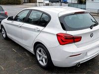 Gebraucht BMW 116 Sport Line 116 PS (85 kW) 2018 Weiß Kleinwagen