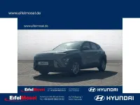 Neu Hyundai Kona Select 141 PS (103 kW) 2025 Mirage green SUV