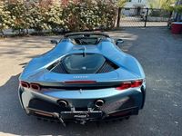 Second-hand Ferrari SF90 2023 Albastru Cabrio