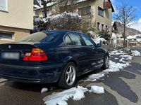 Gebraucht BMW 320 150 PS (110 kW) 1998 Blau Limousine