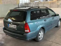 Usata Ford Focus 115 CV (84 kW) 2002 Verde Station wagon