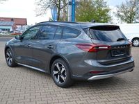 Gebraucht Ford Focus Active X 155 PS (114 kW) 2023 Grau Limousine