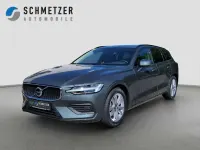 Gebraucht Volvo V60 Core 197 PS (144 kW) 2026 Forest lake Kombi