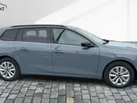 Neu Opel Astra Edition 131 PS (96 kW) 2025 Grau / graphitgrau Kombi