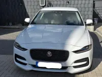 Gebraucht Jaguar XE SE 250 PS (183 kW) 2020 Weiß Limousine