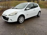 Gebraucht Renault Clio II 86 PS (63 kW) 2010 Weiß Limousine