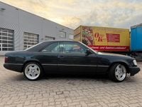Gebraucht Mercedes E300 AMG 189 PS (139 kW) 1990 Schwarz Coupé