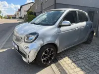 Usata Smart ForFour Basis 90 CV (66 kW) 2015 Argento Utilitaria