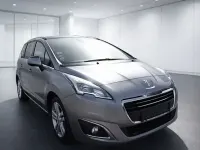 Gebraucht Peugeot 5008 120 PS (88 kW) 2016 Grau Van / Kleinbus