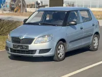 Gebraucht Skoda Fabia 60 PS (44 kW) 2010 Blau Limousine