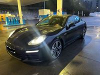 Gebraucht Porsche Panamera 250 PS (183 kW) 2013 Schwarz Kleinwagen