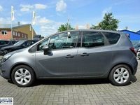 Gebraucht Opel Meriva Innovation 140 PS (102 kW) 2017 Silber metallic Van / Kleinbus