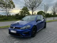 Gebraucht VW Golf VII R 300 PS (220 kW) 2019 Blau Kleinwagen