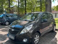 Gebraucht Chevrolet Spark 68 PS (50 kW) 2010 Grau Kleinwagen