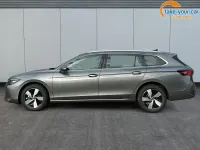 Neu VW Passat Business 150 PS (110 kW) 2025 Diabasgrau metallic Kombi