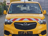 Gebraucht Opel Combo Life Edition 102 PS (75 kW) 2021 Gelb Kombi