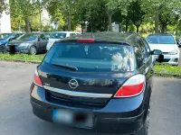 Usata Opel Astra 90 CV (66 kW) 2005 Nero Station wagon